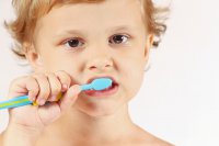 Как выбрать зубную пасту для ребёнка