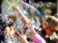 Мыльные пузыри, как способ детской игры
