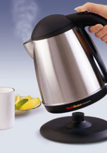 Учим детей пользоваться электроприборами