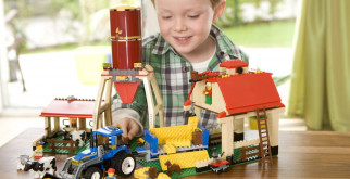 Разнообразие современных игрушек для детей