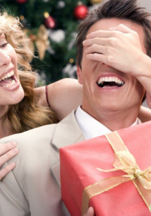 Выбираем подарки на день рождения и свадьбу