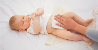 Выбор подгузников для новорожденных