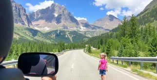 Ultimate Road Trip Hacks for Traveling with Kids: Your Complete Family Travel Guide