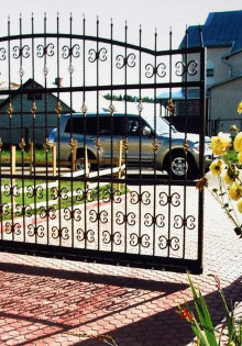 Откатные ворота: понятие, принцип работы, преимущества